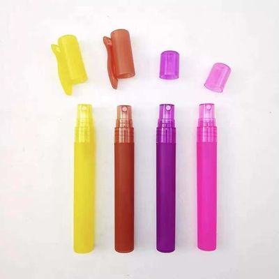 10ml νέα άφιξη πολλή πλαστική μάνδρα αρώματος μπουκαλιών ψεκασμού αρώματος ψεκαστήρων χρωμάτων με το συνδετήρα ΚΑΠ